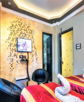 Recline Hotel And Restaurant Gauripur Exterior photo
