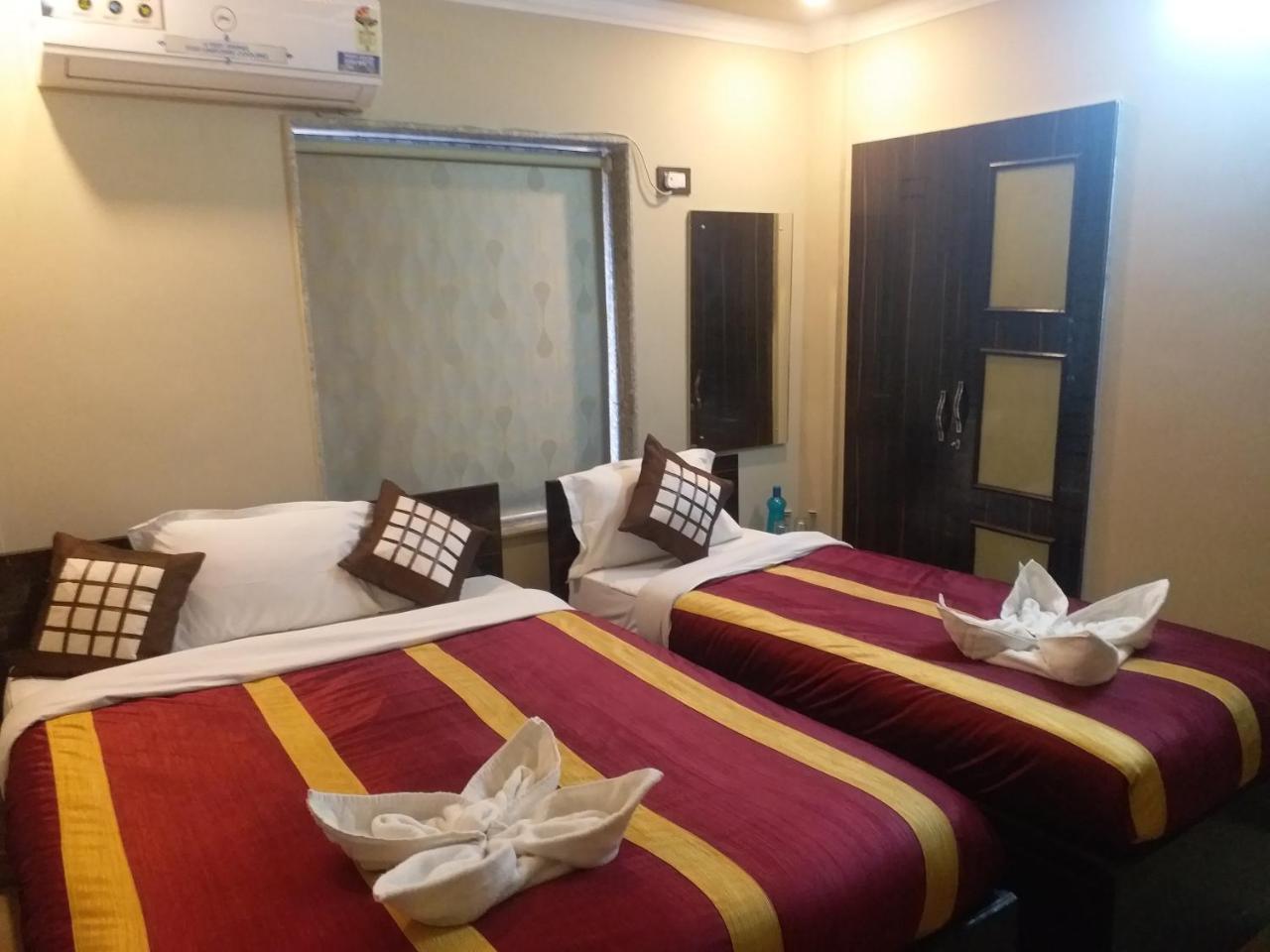 Recline Hotel And Restaurant Gauripur Exterior photo