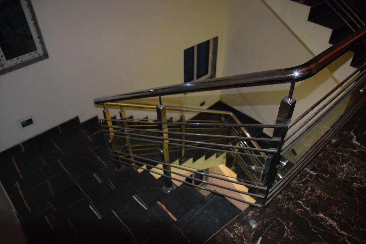 Recline Hotel And Restaurant Gauripur Exterior photo