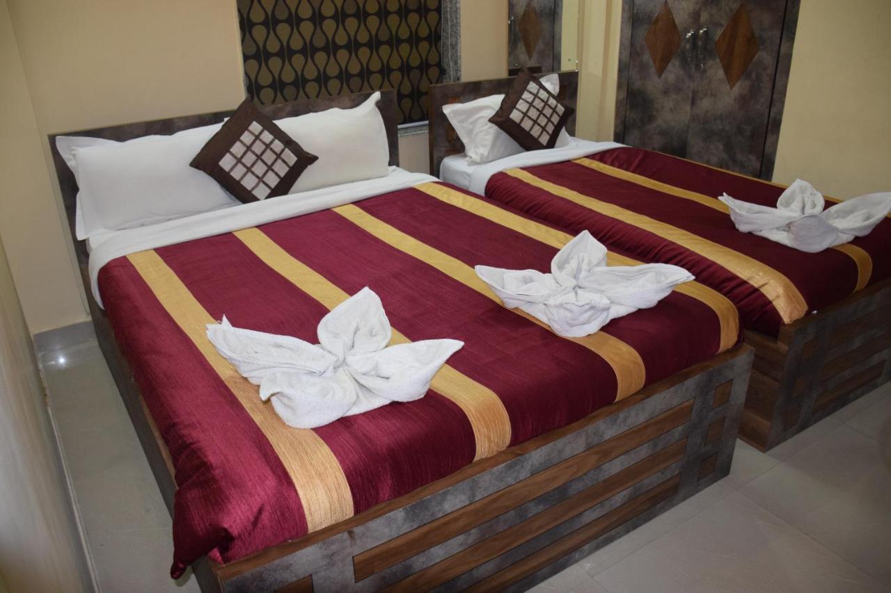 Recline Hotel And Restaurant Gauripur Exterior photo